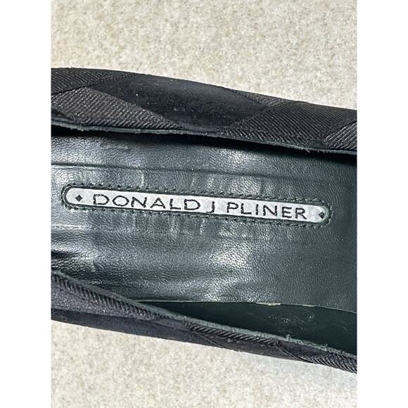 Donald J Pliner Black Suede Leather Kitten High Heels Pumps Shoes Women’s Sz 7.5 - Picture 10 of 11